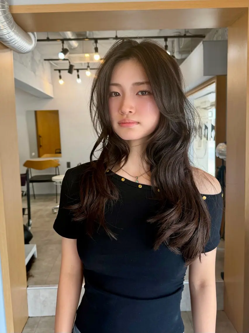 ロング 朝賀 健人のヘアスタイル