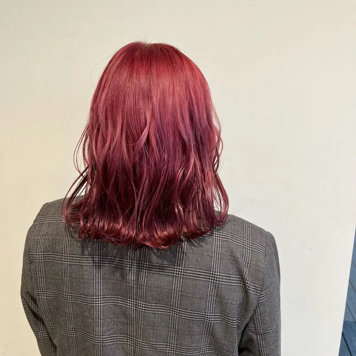 ミディアム カラー ブリーチ ラベンダーカラー ピンクカラー ピンクラベンダー 松田 佳純のヘアスタイル