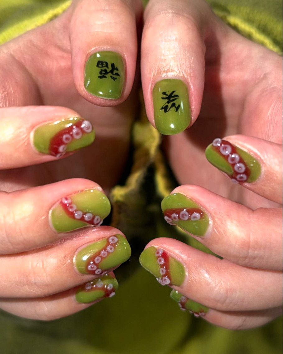 ネイル ハンドネイル 🪐富島彩夏 /海外nail🪐のネイルデザイン