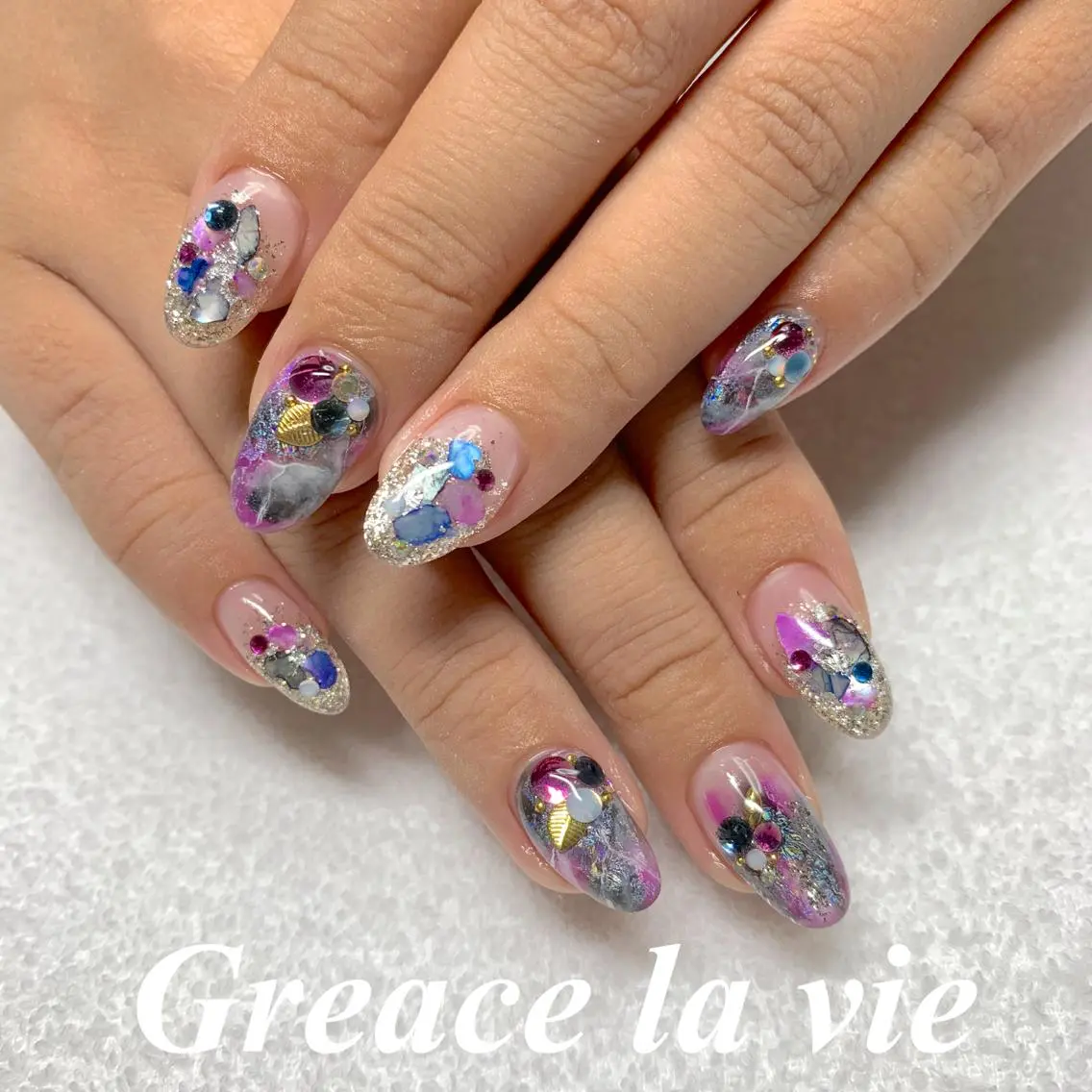 ロング カラー キッズ ネイル Greace  la vieのネイルデザイン