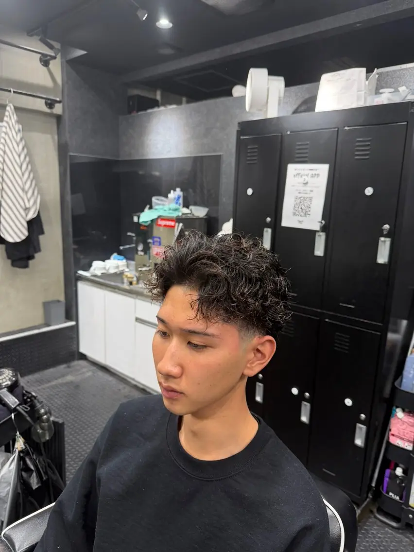 ショート パーマ ツイストスパイラルパーマ スパイラルパーマ カット パーマ メンズ特化理容師 ふうきのヘアスタイル