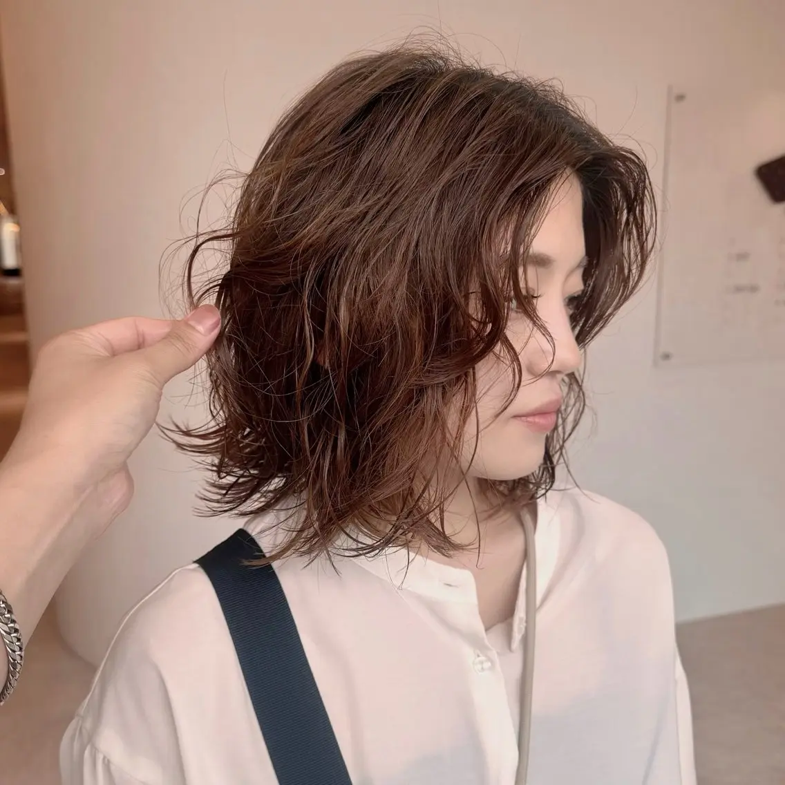 ミディアム カット ヘアカラー パーマ トリートメント カット特化 /BLUET/新宿のヘアスタイル