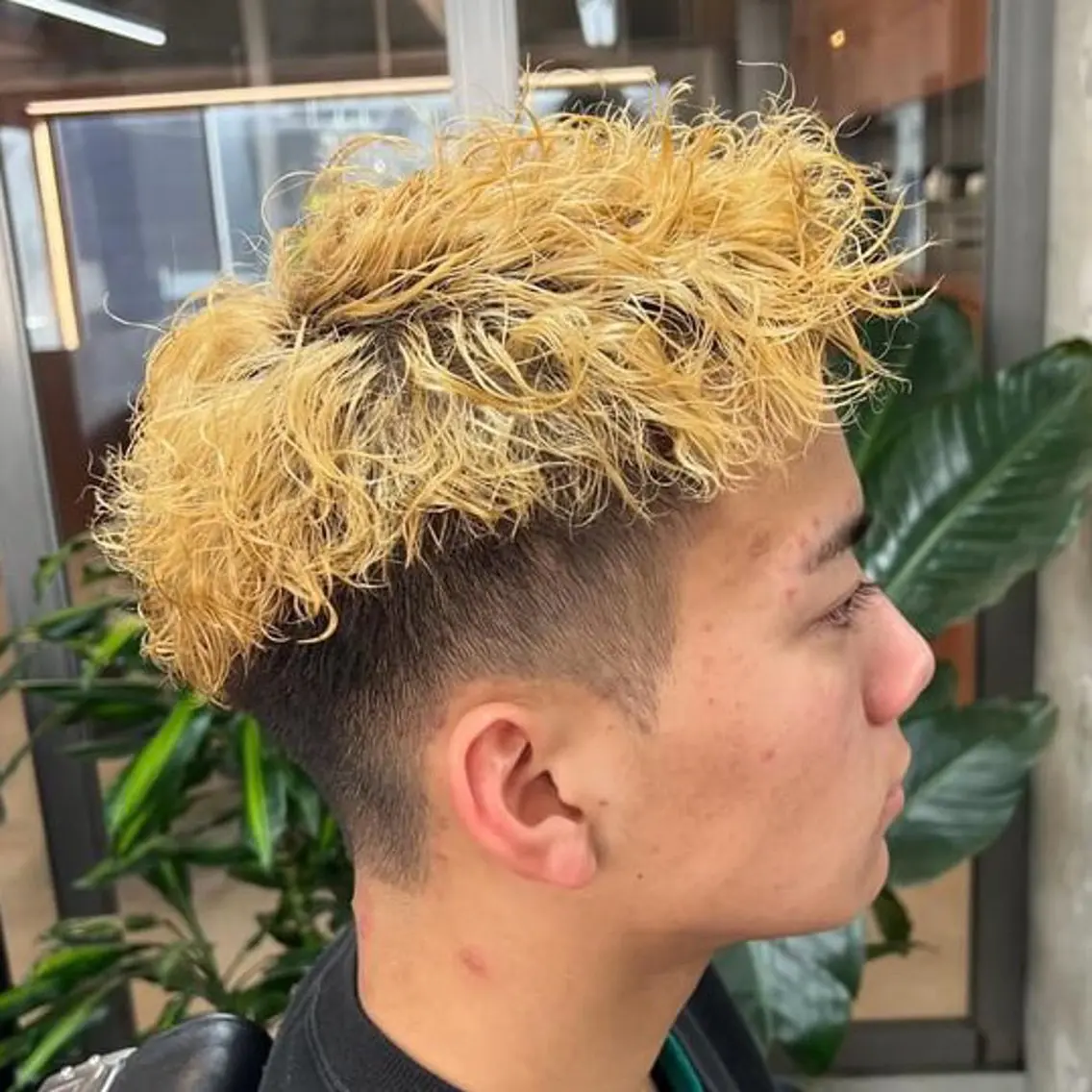💇🏻‍♂️メンズカット+🎨ブリーチ+カラー+1stepTRの写真