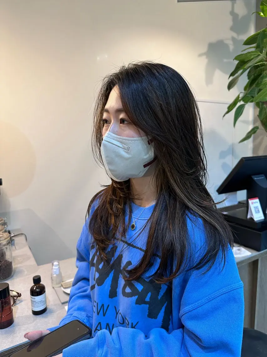 ロング カラー Shiro RENのヘアスタイル