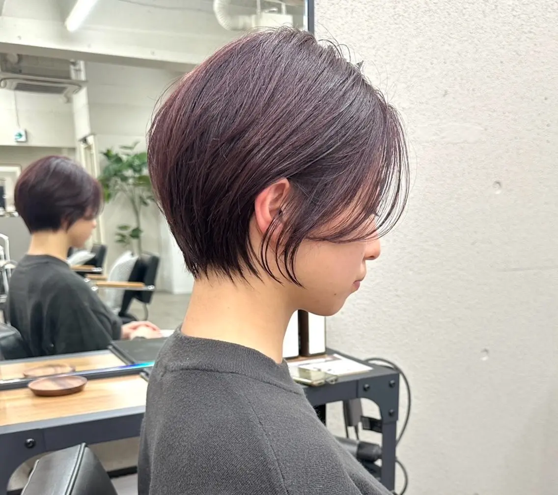 ショート カット 秦 海来のヘアスタイル