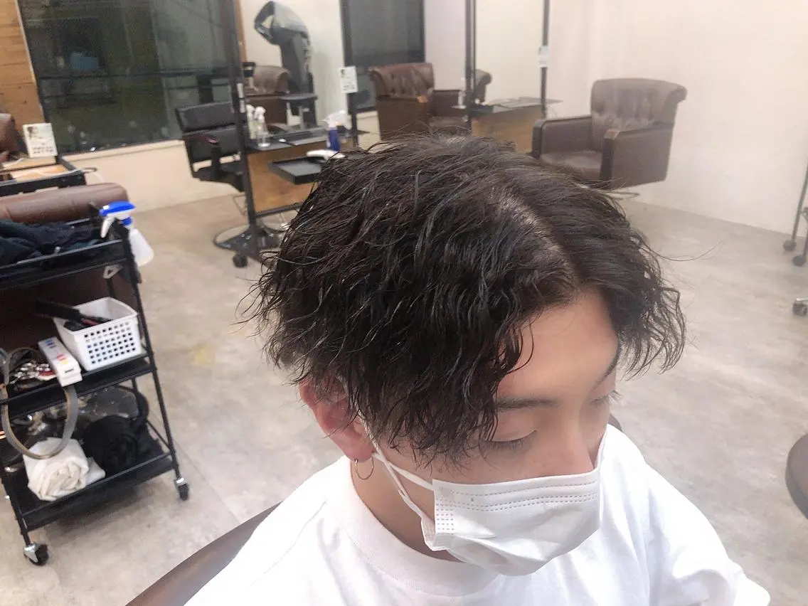 ショート パーマ メンズ メンズパーマ ツイストスパイラルパーマ スパイラルパーマ ケイゴ【店長】 メンズパーマ特化のヘアスタイル