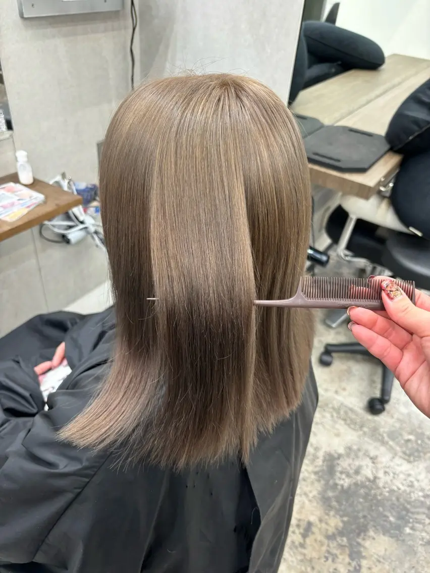 カラー ヘアカラー カット￥1100 🎀Yuri︎のヘアスタイル