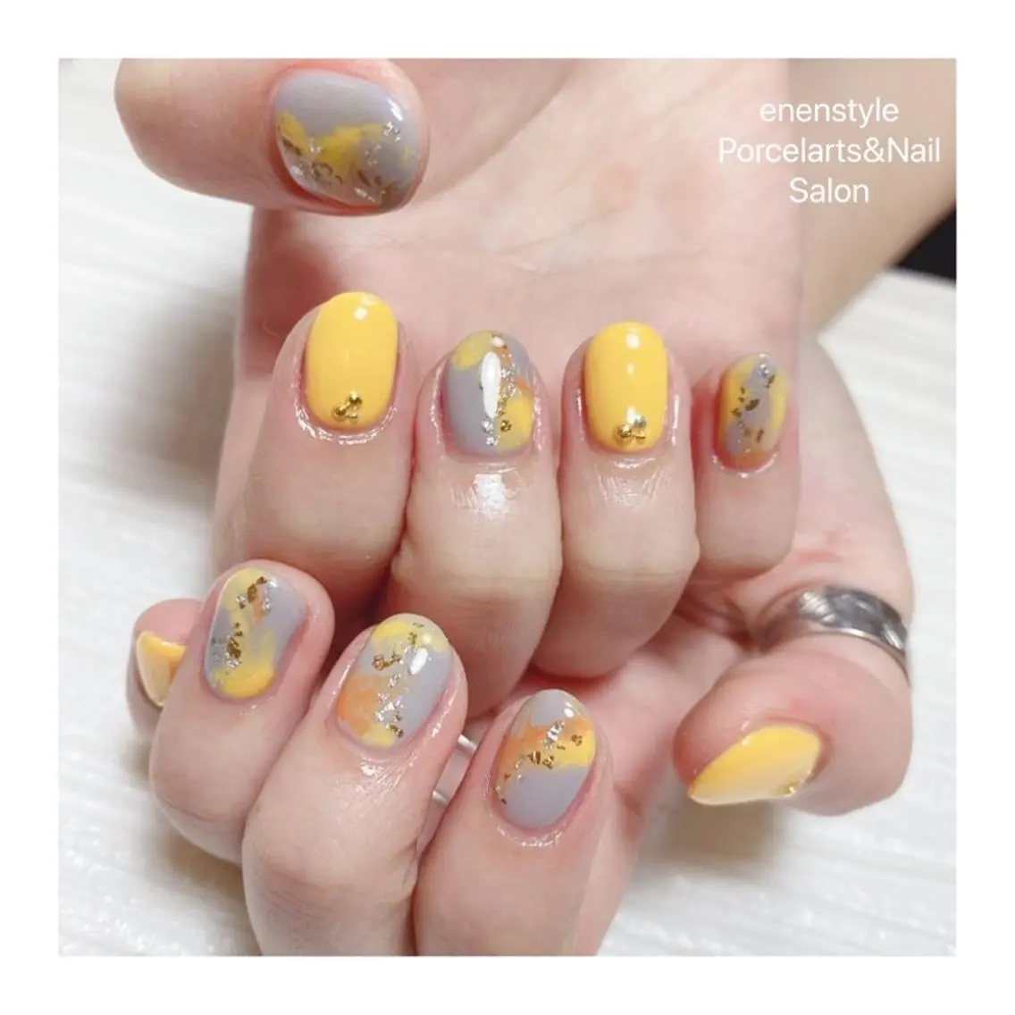 ミディアム ネイル ハンドネイル 🐾enen style 🐾のネイルデザイン