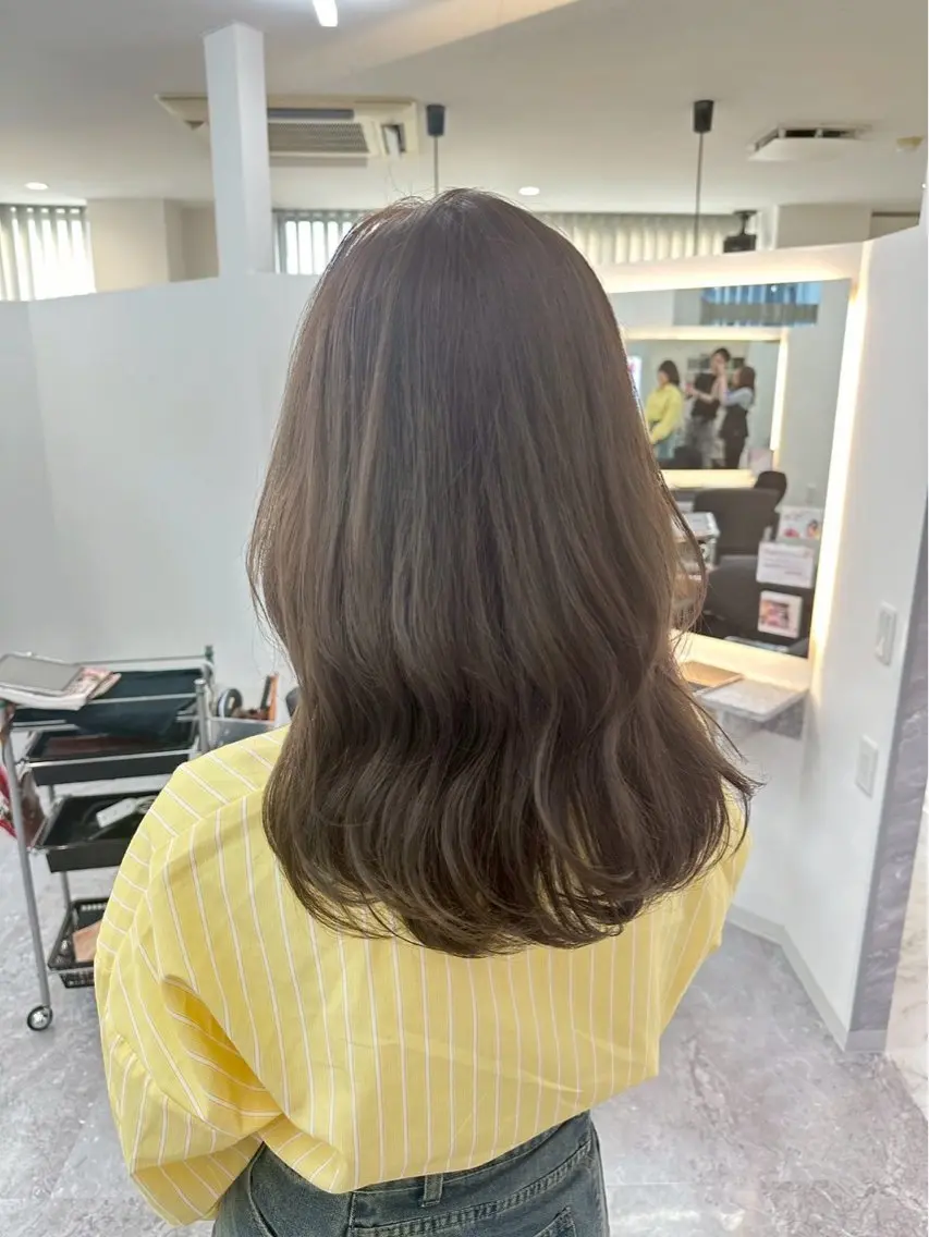 ミディアム 酒井 裕太郎のヘアスタイル
