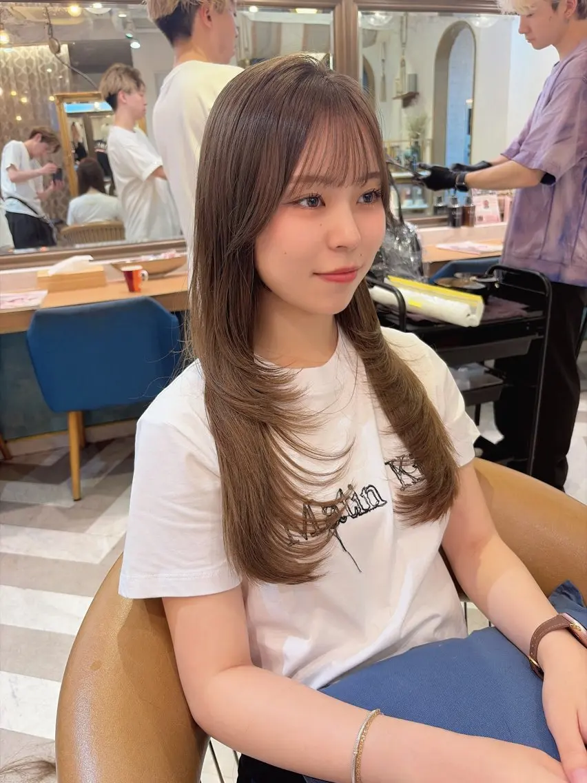 ロング カット ヘアカラー トリートメント ✨韓国レイヤー/透明 感カラー/目黒慎太郎のヘアスタイル