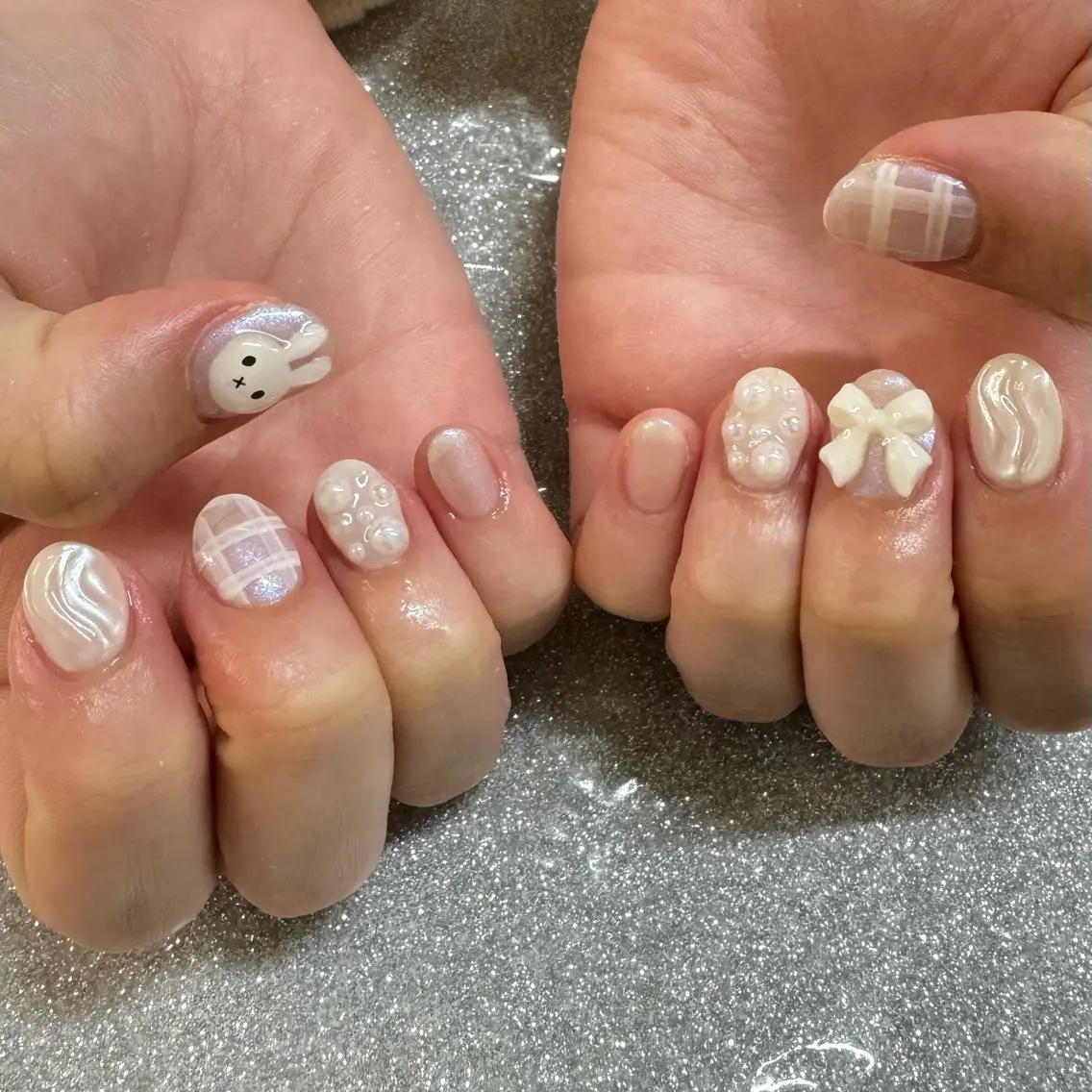ネイル ハンドネイル VIERU 🌈🎀💖のネイルデザイン