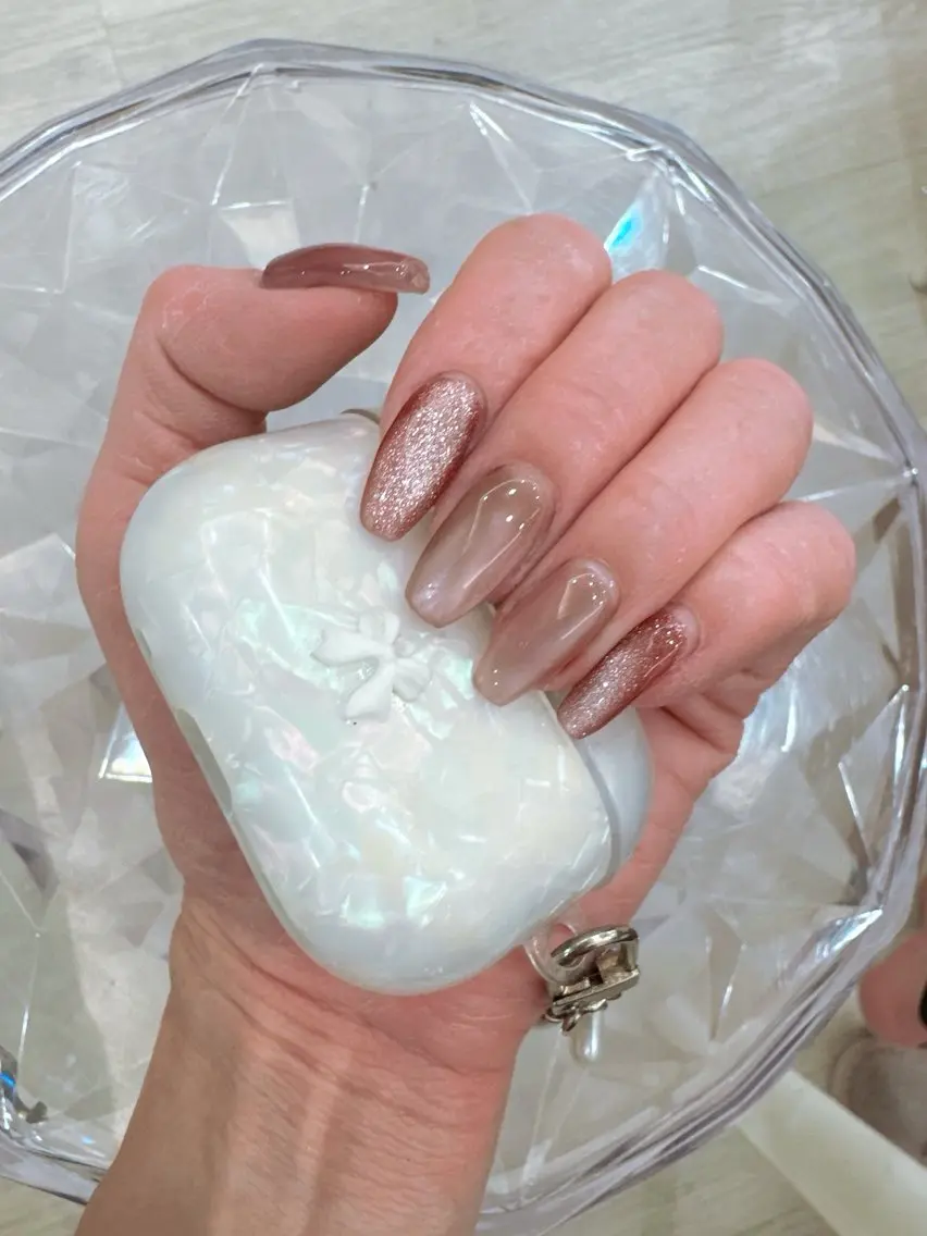 ネイル アートネイル フレンチネイル ガラスフレンチ マグネットネイル 夏ネイル Queeens nailのネイルデザイン