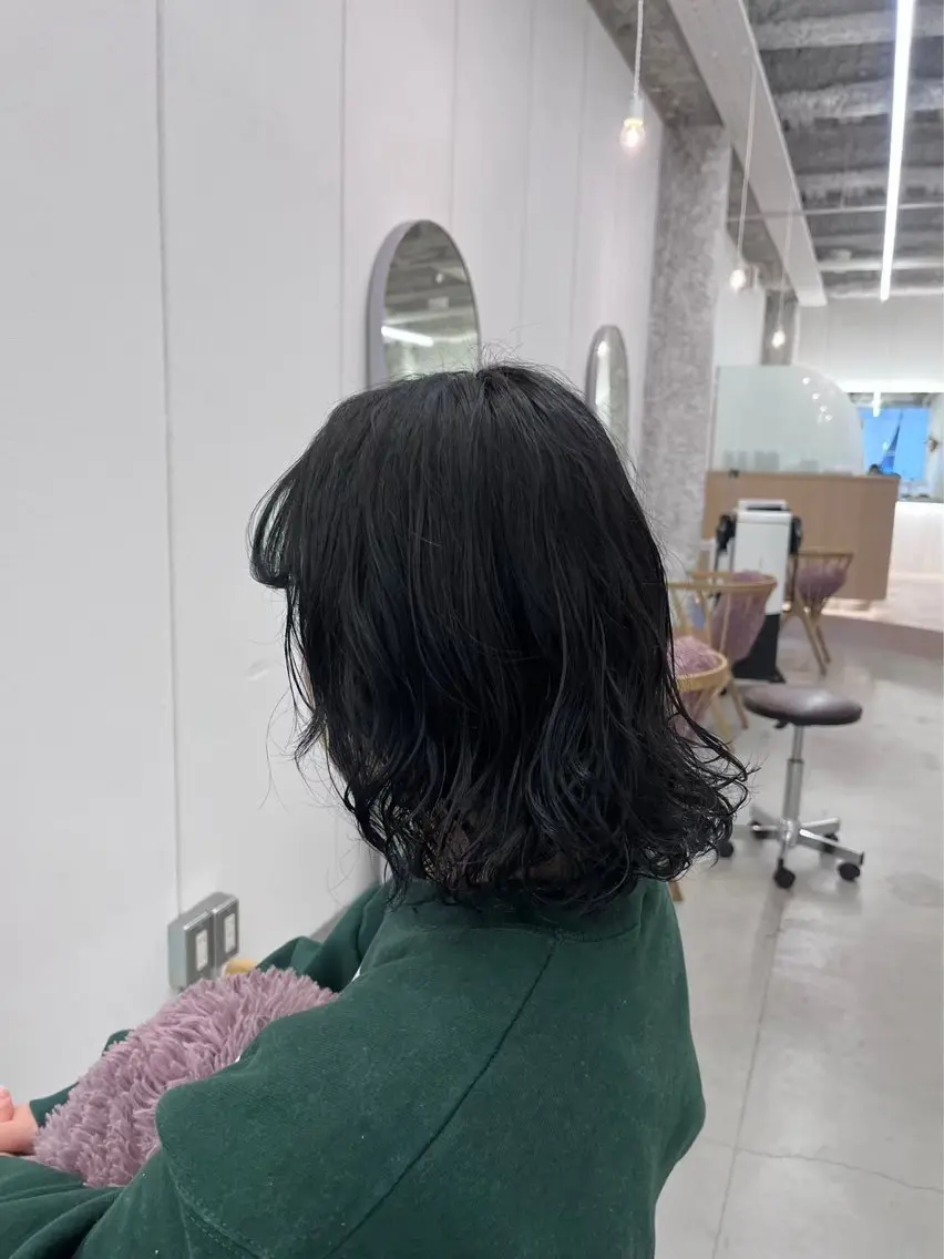 ミディアム パーマ 🌹花屋併設🌹 横山 洋幸のヘアスタイル