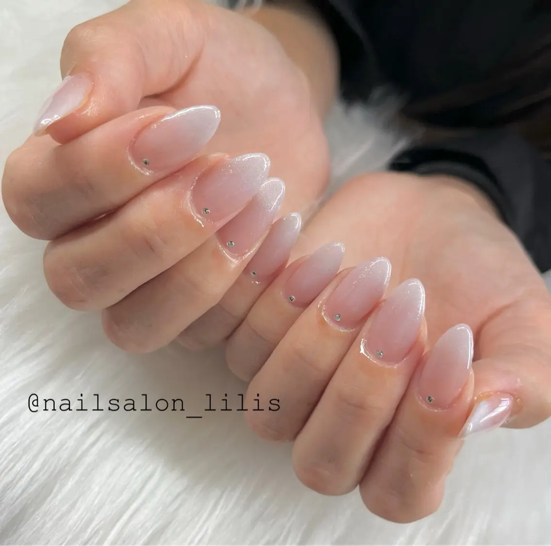 ネイル ハンドネイル nailsalon Lilisのネイルデザイン