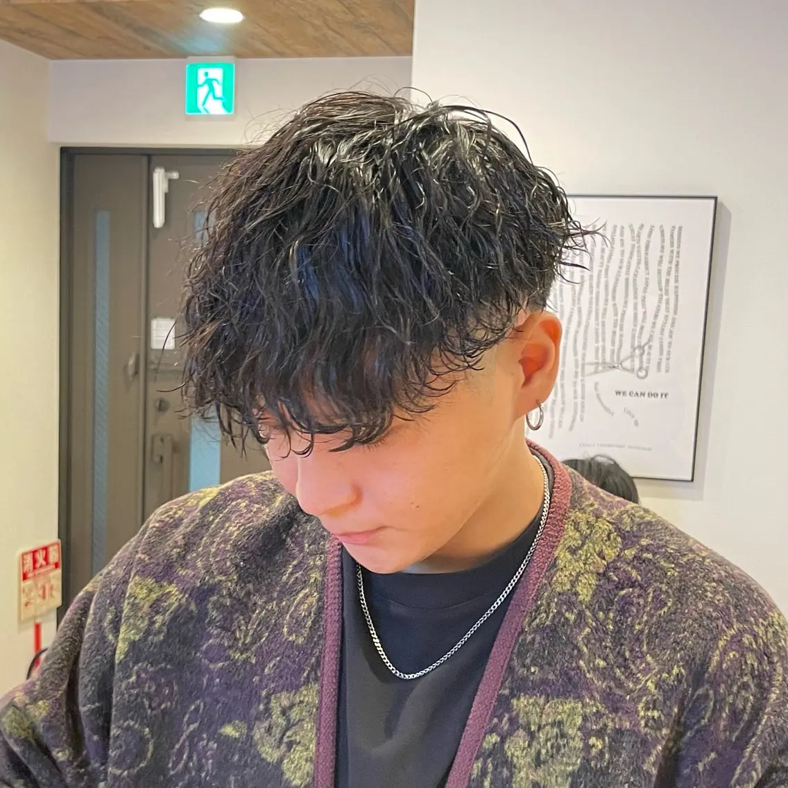 メンズ 波巻きパーマ カット パーマ トリートメント メンズ 特化・川田のヘアスタイル