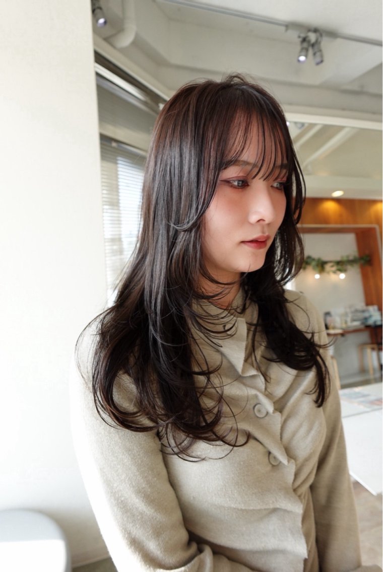 ロング カラー レイヤーカット 大村 優奈のヘアスタイル