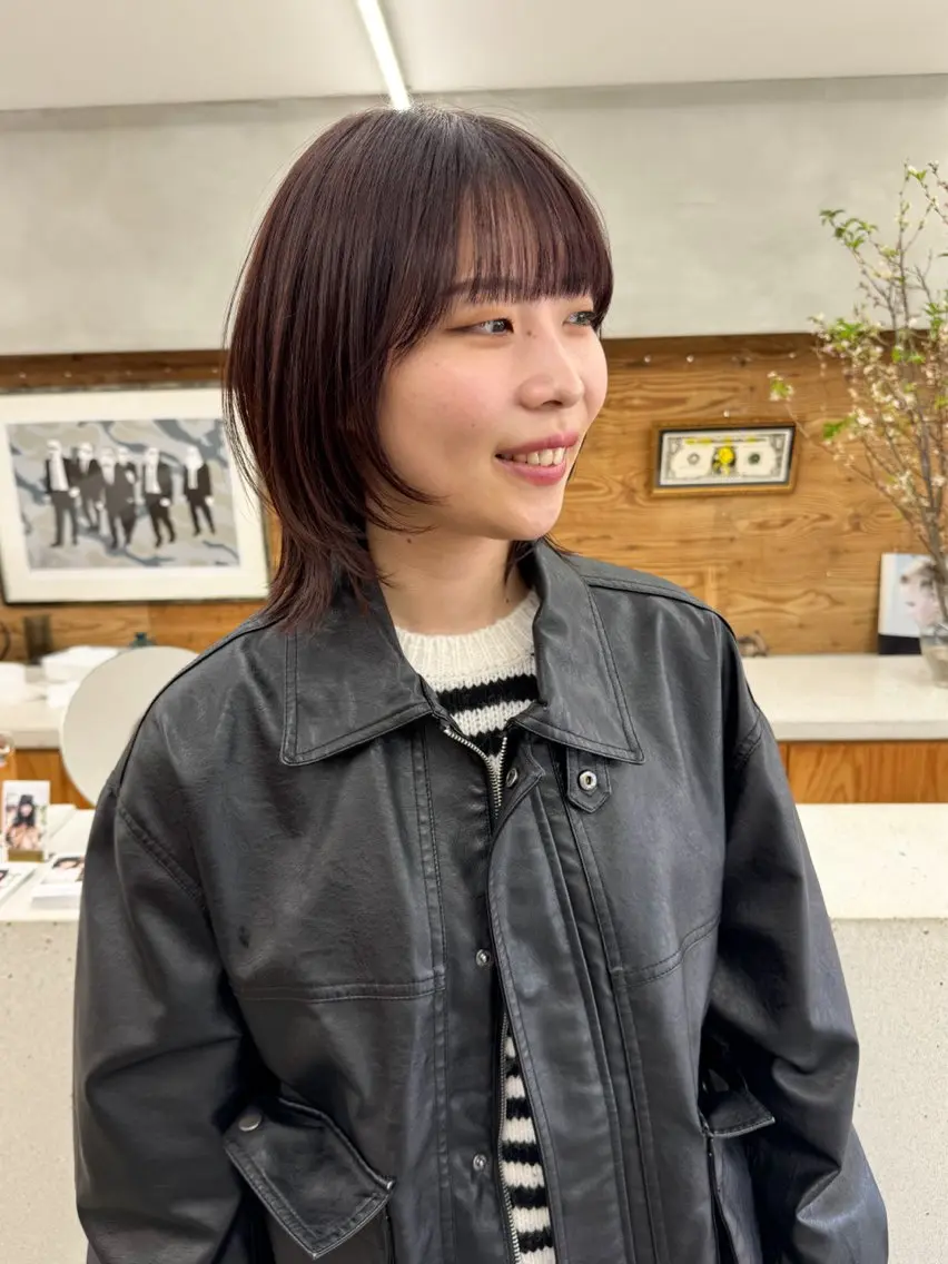 ミディアム カラー ブリーチ パープルカラー カット ヘアカラー トリートメント D.c.t eikoのヘアスタイル