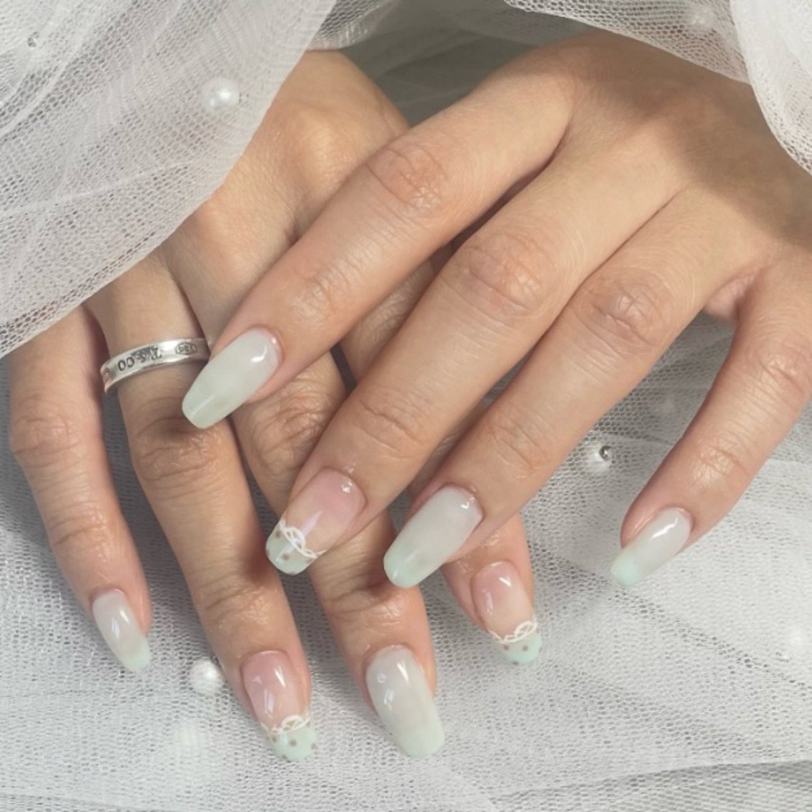 ネイル ドット レース ハンドネイル Chul Nail 愛莉のネイルデザイン