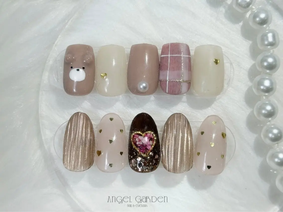 ネイル めぐ 💫ワンホンネイルのネイルデザイン