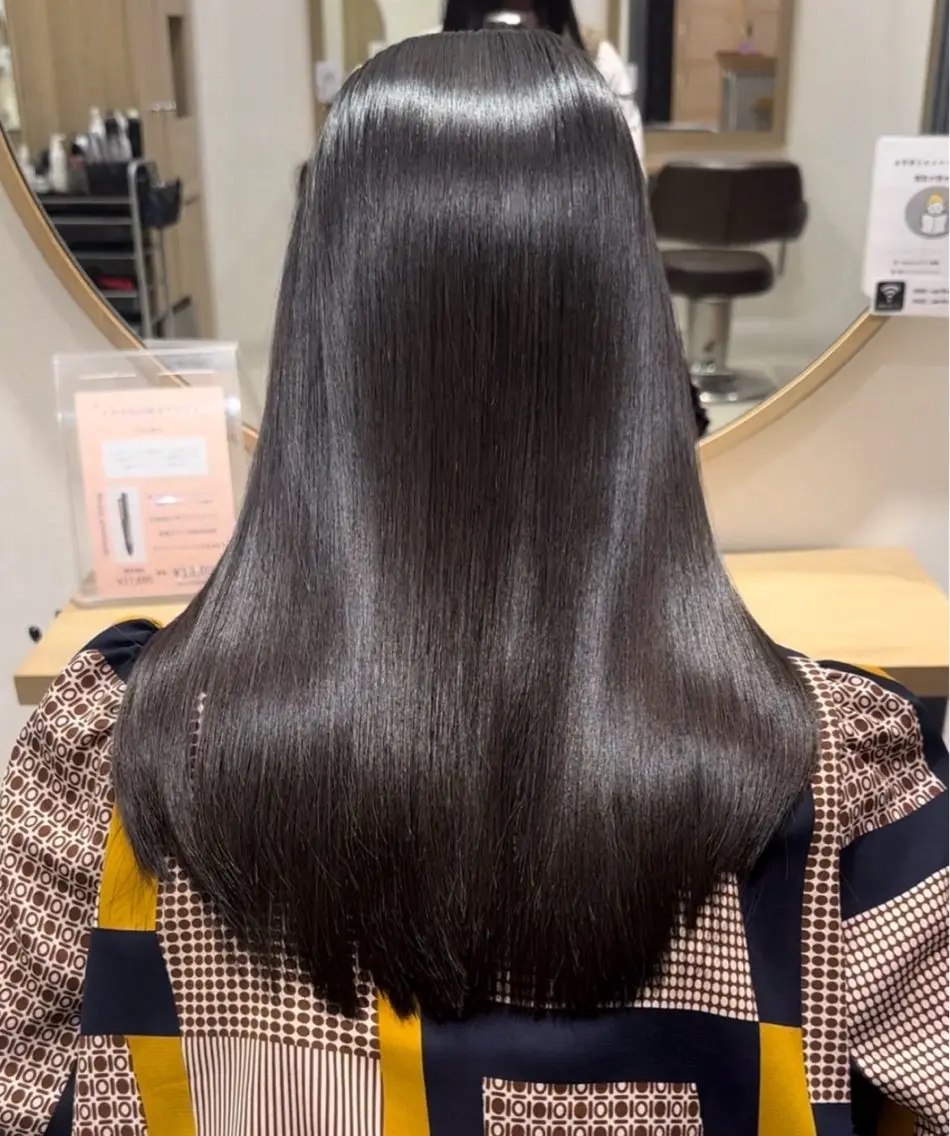 カラー 矢島 真由美のヘアスタイル