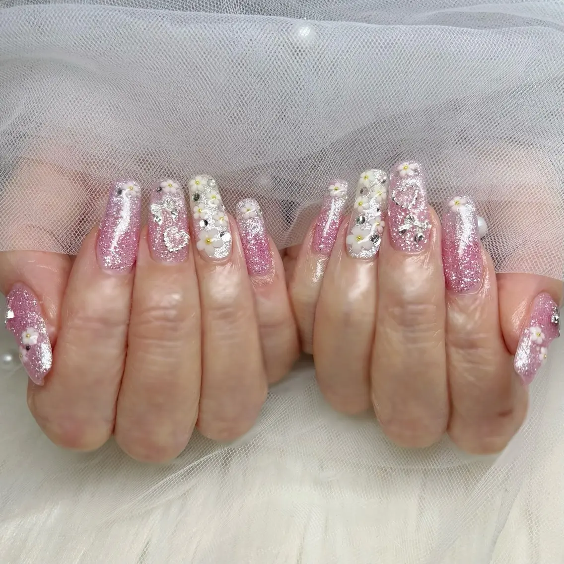 ネイル キラキラネイル ハンドネイル Y🩵 Jasmineのネイルデザイン