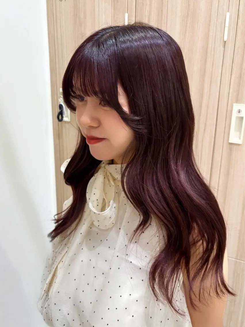 ロング カラー カット ヘアカラー 駒形 七海のヘアスタイル