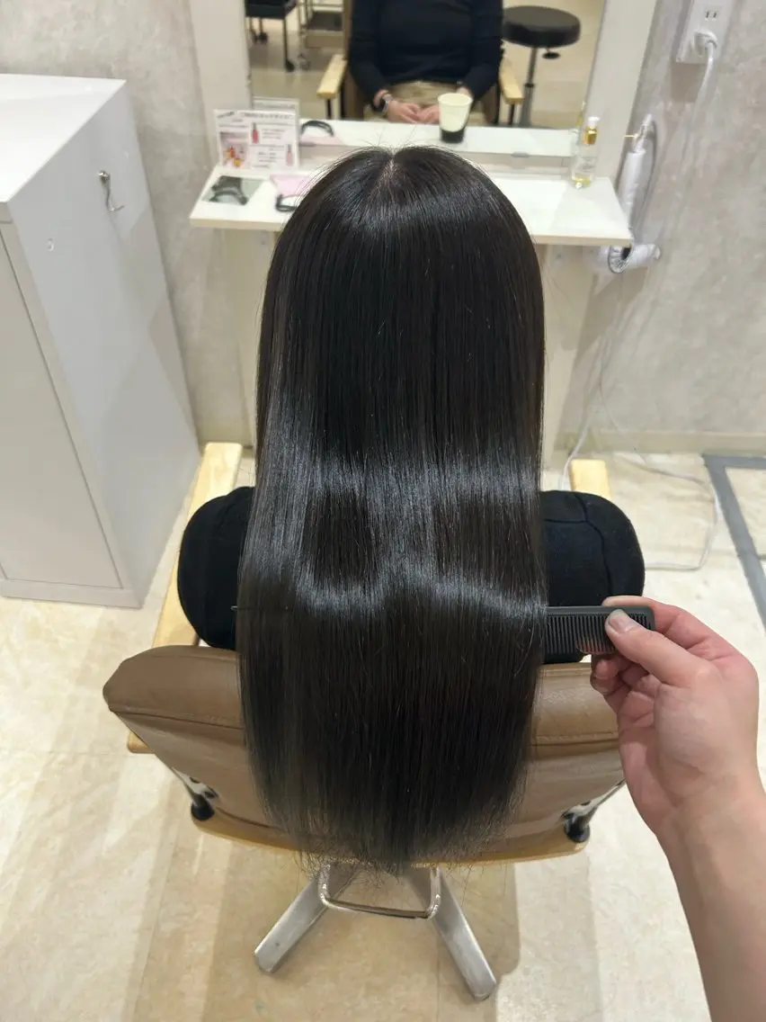 セミロング カラー トリートメント 💙まこと💙艶 カラー(Rico)のヘアスタイル
