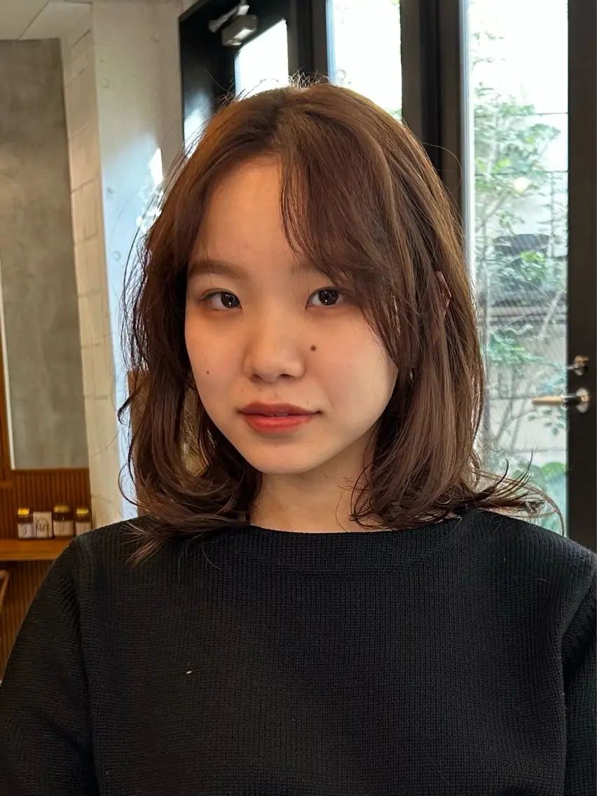 ミディアム レイヤーカット ヘアカラー トリートメント 🌿ボブ パーマ高橋啓太🌿のヘアスタイル