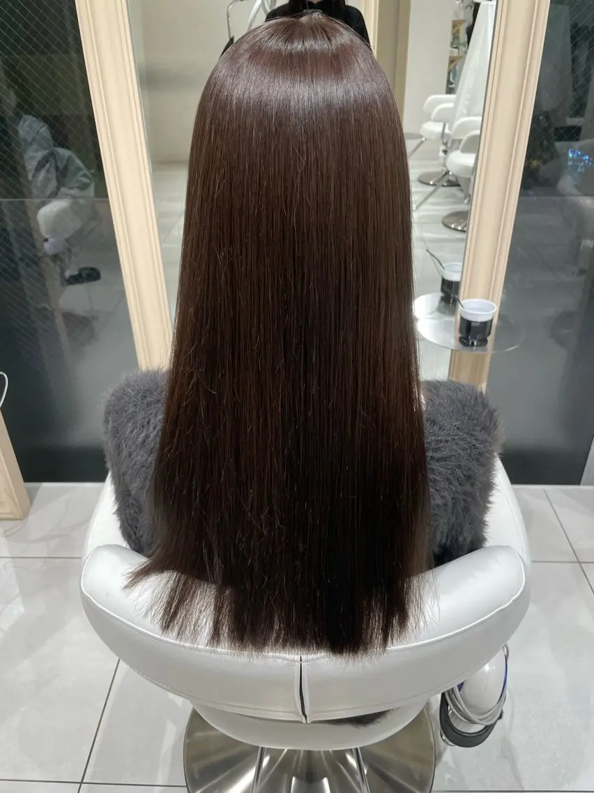 ロング カラー ヘアカラー 大畑 茉那のヘアスタイル