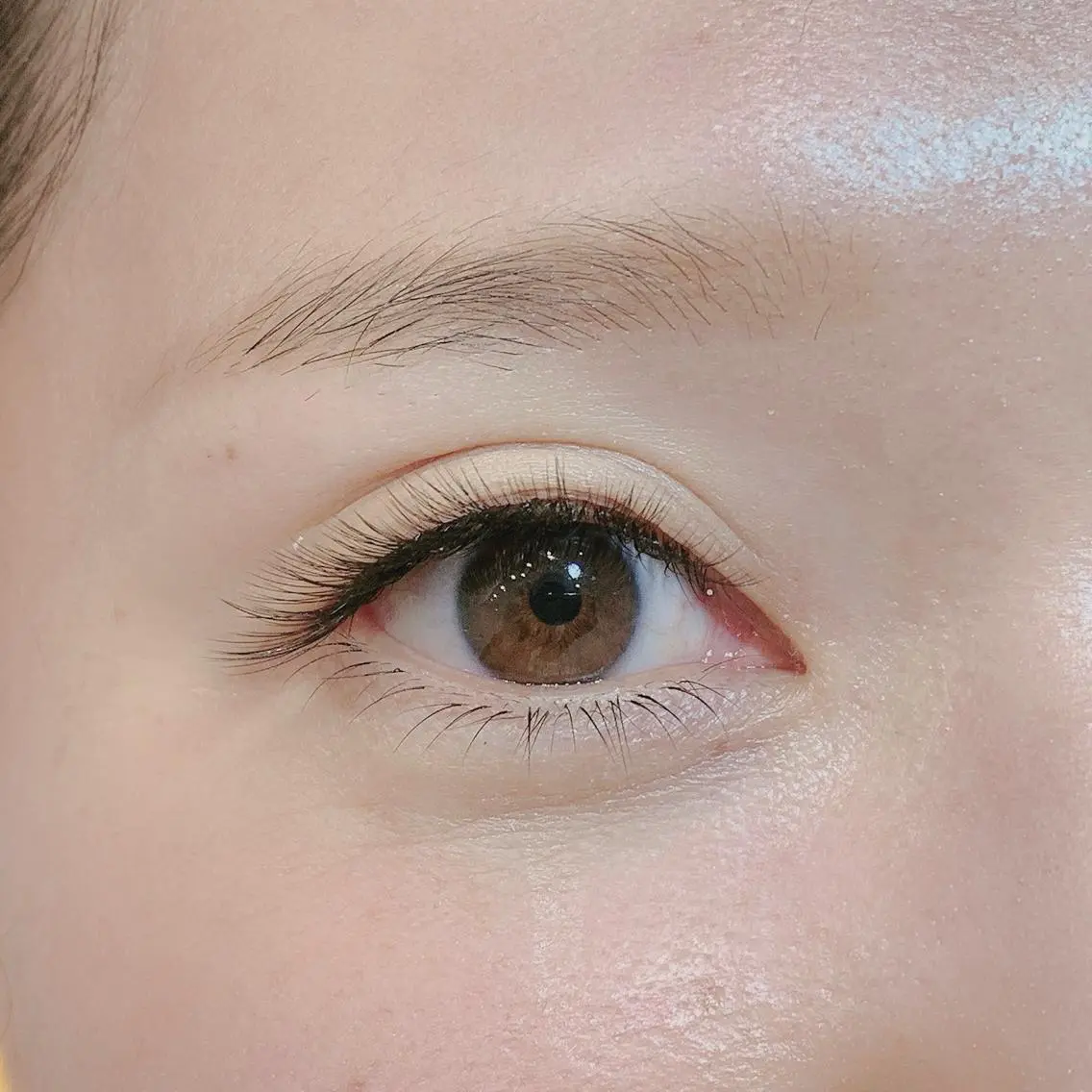ボリュームラッシュ300本の写真