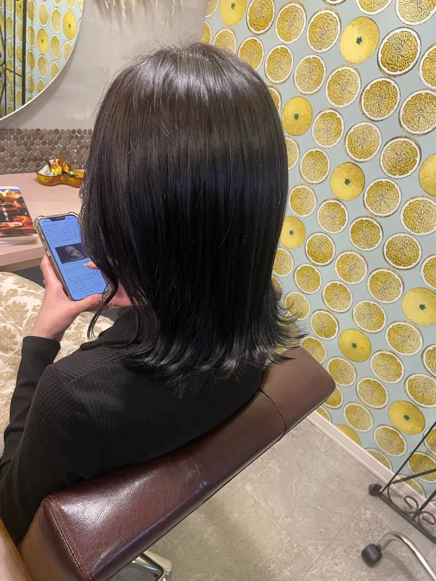 セミロング アッシュ ハイライト hair make echo滿木あい花のヘアスタイル
