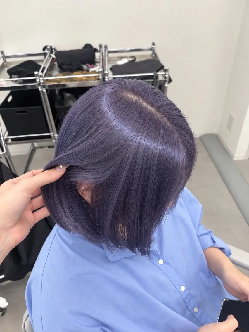 セミロング カラー ヘアカラー ブリーチ/ハイトーン 🤍そな🤍のヘアスタイル
