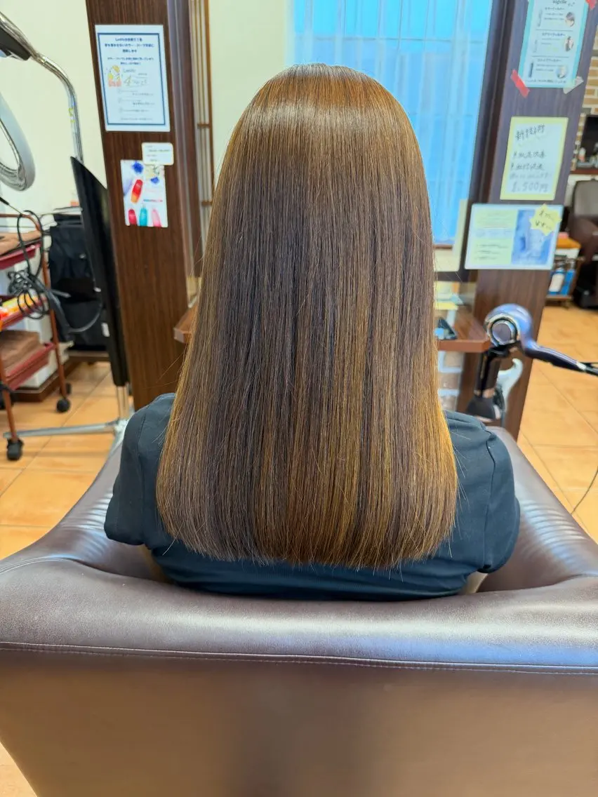 ロング カット 西村 優杏のヘアスタイル