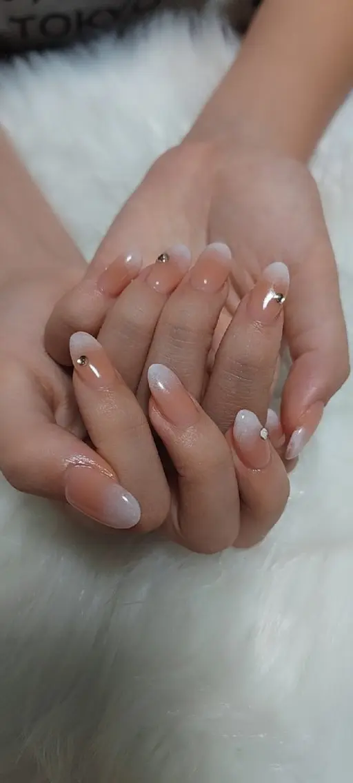 ネイル ハンドネイル DEVADASI Arinnaのネイルデザイン