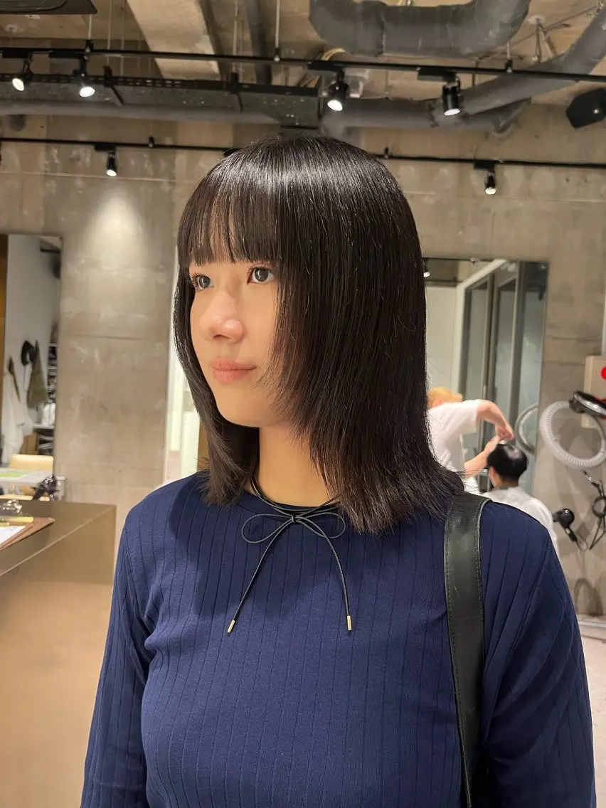 ミディアム カラー 顔周りカット レイヤーカット haruka kobayashiのヘアスタイル
