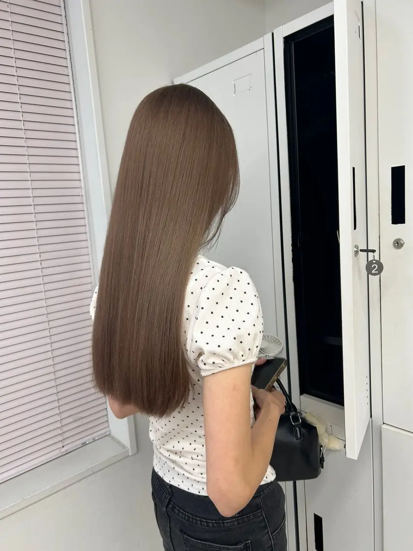 ロング カラー ベージュカラー ブリーチ ブラウンカラー 透明感カラー ダブルカラー カット ヘアカラー トリートメント 💍モテる艶髪 透明感カラー💖のヘアスタイル