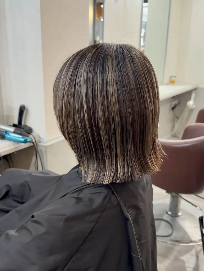 ミディアム ハイライト カット ヘアカラー _WHITE本通店 喜多村天斗のヘアスタイル
