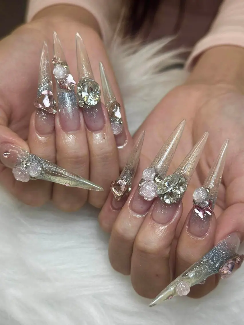 ネイル アートネイル 成人式 ジェルネイル ニュアンスネイル 夏ネイル ハンドネイル Jenn Nail Salonのネイルデザイン