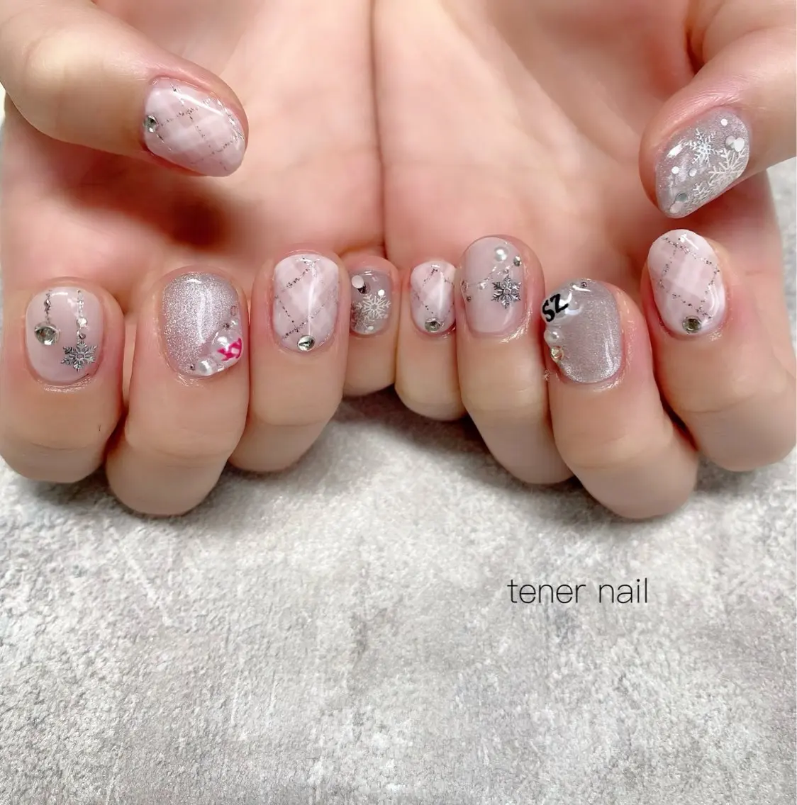 ネイル ホワイト ハンドネイル テネルネイル tener nailのネイルデザイン