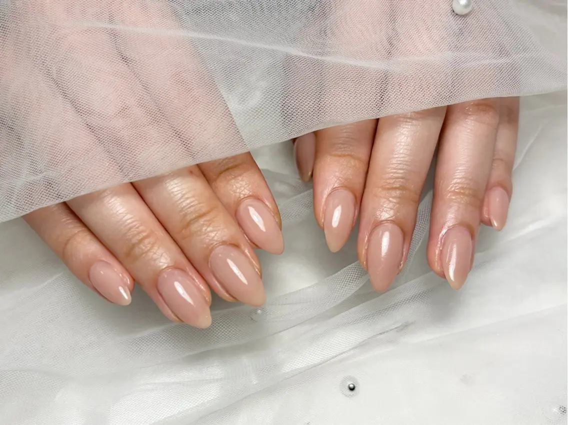 ネイル ハンドネイル Roi〈ロワ〉 Amiのネイルデザイン