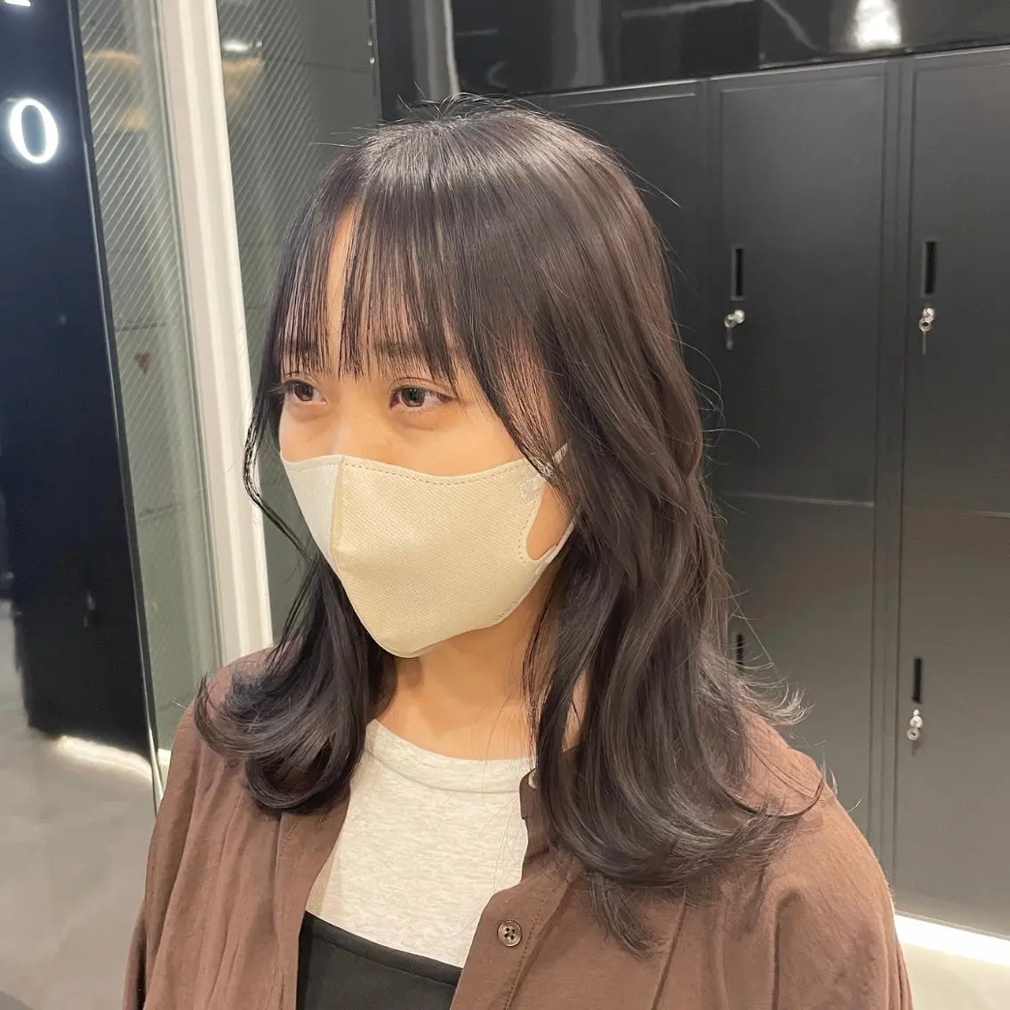 ミディアム カラー 透明感カラー グレージュ ラベンダーカラー ラベンダーグレージュ ラベンダーグレー 新宿/顔周りカット/ レイヤー/がっきーのヘアスタイル