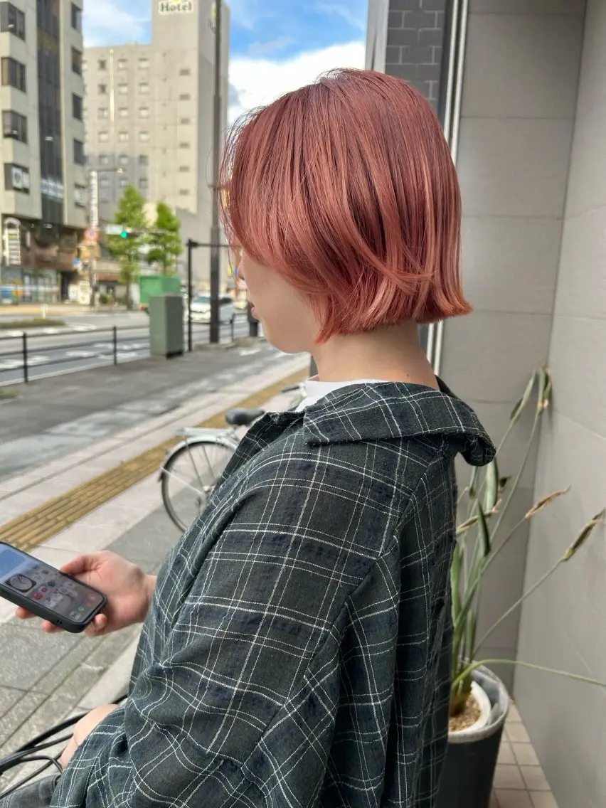 ショート カラー ベージュカラー オレンジ オレンジベージュ カット ヘアカラー ご予約はインスタ のみ🌿@n7g10のヘアスタイル