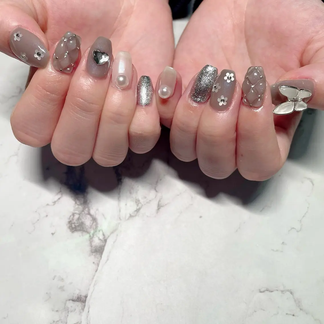 ネイル ハンドネイル y39nail toshiのネイルデザイン