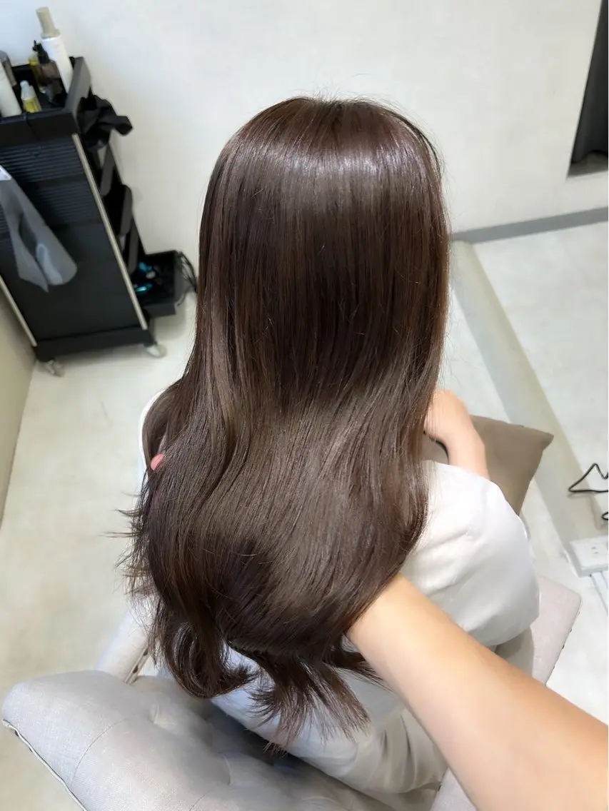 ロング カット ヘアカラー トリートメント 髪質改善× ブリーチなしyutoのヘアスタイル