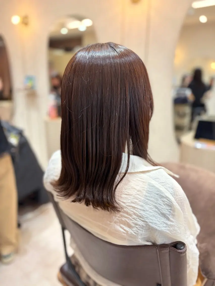 セミロング カラー 菅原 渚のヘアスタイル