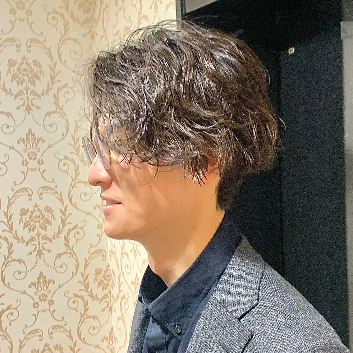 ミディアム パーマ メンズ ミディアムパーマ カルマパーマ メンズ韓国風 メンズパーマ スペインカール メンズパーマ&メンズ 縮毛矯正/平野/渋谷のヘアスタイル