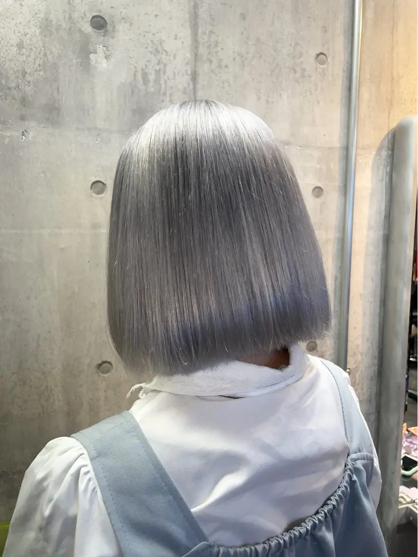 ショート ヘアカラー ハイトーン/ブリーチ /ウルフ⛓️MAKIのヘアスタイル