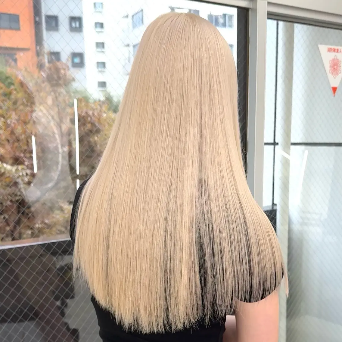 ロング カラー ベージュカラー ブリーチ ケアブリーチ 透明感カラー デザインカラー カット ヘアカラー トリートメント ブリーチ ハイトーン 特化🌈フジタハルキのヘアスタイル