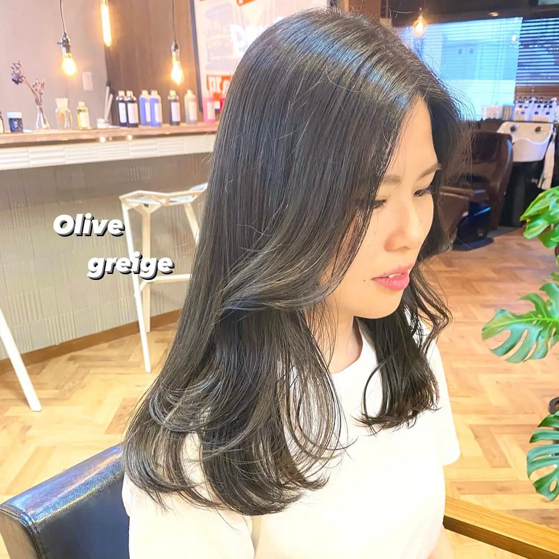 セミロング カラー パーマ ヘアアレンジ メンズ キッズ ネイル マツエク・マツパ グリーン 前川 朋香のヘアスタイル