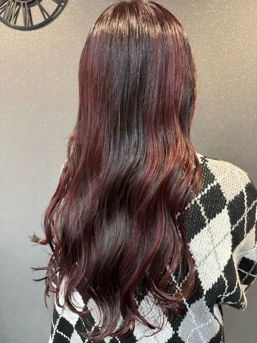 ロング カラー ブリーチ デザインカラー カット ヘアカラー トリートメント ワタナベ テルマサのヘアスタイル